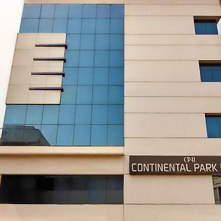 Continental Park Hotel Vidzsajavádá Kültér fotó